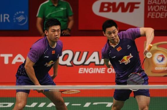 三支顶级球 三支顶级球