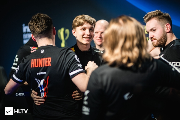 迟滞被放大 迟滞被放大