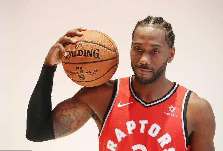 月宣布结婚 月宣布结婚